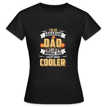 Aquarium Papa Discus Poisson Aquarien Poisson d’ornement - T-shirt Femme - noir - Devant - AI Model Female 172 dark (172cm)