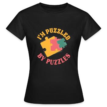 Ich Bin Verwirrt Von Rätseln - Frauen T-Shirt - Schwarz - Vorne - AI Model Female 172 dark (172cm)