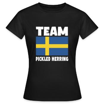 Eingelegter Hering Schwedische Fahne - Frauen T-Shirt - Schwarz - Vorne - AI Model Female 172 dark (172cm)