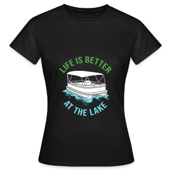 Pontoon Boat Boat Boats - Women's T-Shirt - black - Front - AI Model Female 172 dark (172cm)