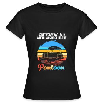 Pontoon Boat Boat Boats - Women's T-Shirt - black - Front - AI Model Female 172 dark (172cm)