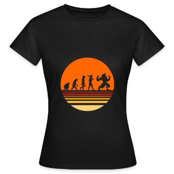Werwolf - Frauen T-Shirt - Schwarz - Vorne - AI Model Female 172 dark (172cm)