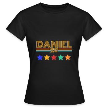 Daniel - Frauen T-Shirt - Schwarz - Vorne - AI Model Female 172 dark (172cm)