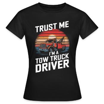 Abschleppwagen Truck Abschlepper - Frauen T-Shirt - Schwarz - Vorne - AI Model Female 172 dark (172cm)