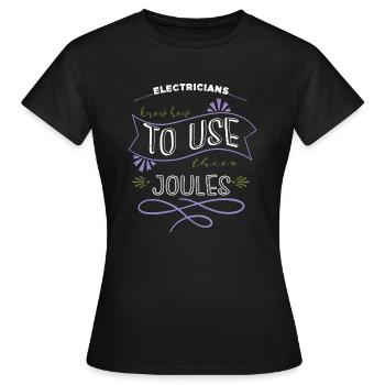 birthday present fun prop electrical engineering - Women's T-Shirt - black - Front - AI Model Female 172 dark (172cm)