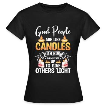 Kerzenschein Deko Ausgehen Winter - Frauen T-Shirt - Schwarz - Vorne - AI Model Female 172 dark (172cm)