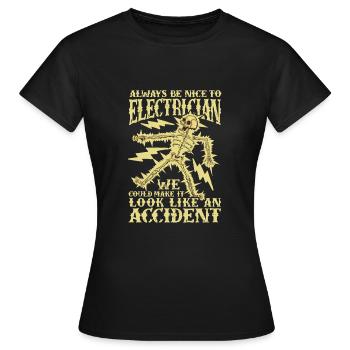 Sei nett Elektriker - Frauen T-Shirt - Schwarz - Vorne - AI Model Female 172 dark (172cm)