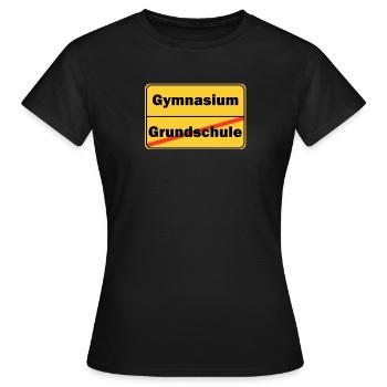 Grundschule Gymnasium Ortsschild Schule - Frauen T-Shirt - Schwarz - Vorne - AI Model Female 172 dark (172cm)