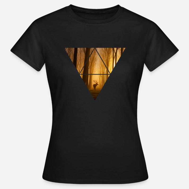 Deer in a forest - Women's T-Shirt - black