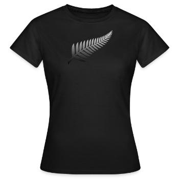 NZ Kiwi Silver Fern Tshirt for Kiwis - Women's T-Shirt - black - Front - AI Model Female 172 dark (172cm)
