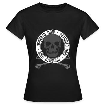Memento Mori - Crâne et os gothiques - T-shirt Femme - noir - Devant - AI Model Female 172 dark (172cm)