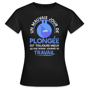 Travail ou plongée t-shirt humour plongée - T-shirt Femme - noir - Devant - AI Model Female 172 dark (172cm)