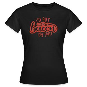 Lustiger Speckspruch Knuspriger Speck Junk Food - Frauen T-Shirt - Schwarz - Vorne - AI Model Female 172 dark (172cm)