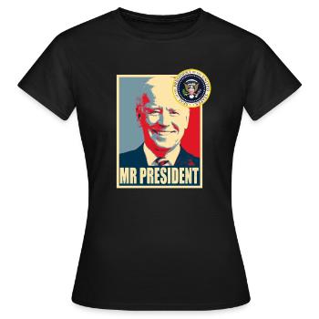 POTUS Joe Biden - Monsieur le Président Joe Biden - T-shirt Femme - noir - Devant - AI Model Female 172 dark (172cm)