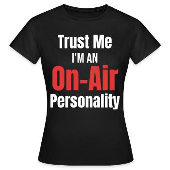 Vertrauen Sie Mir, Ich Bin Ein - Frauen T-Shirt - Schwarz - Vorne - AI Model Female 172 dark (172cm)