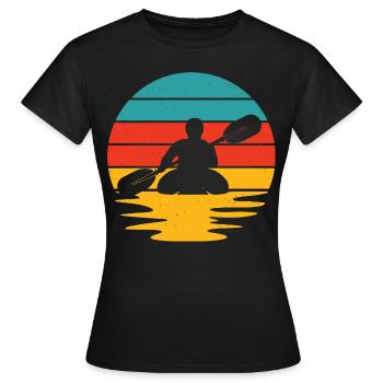 Paddler am Fluss im Sonnenuntergang - Frauen T-Shirt - Schwarz - Vorne - AI Model Female 172 dark (172cm)