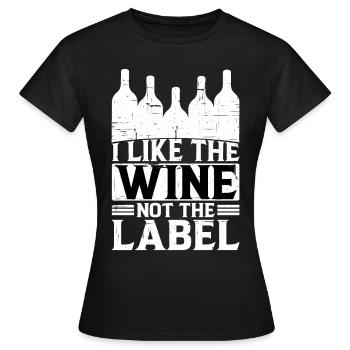 J’aime le vin, pas l’étiquette 16 - T-shirt Femme - noir - Devant - AI Model Female 172 dark (172cm)