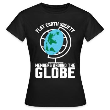 Flat Earth Society, membres du monde entier 17 - T-shirt Femme - noir - Devant - AI Model Female 172 dark (172cm)