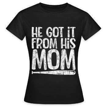 Il l’a obtenu de sa mère 3 - T-shirt Femme - noir - Devant - AI Model Female 172 dark (172cm)