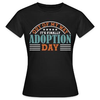 Adopts Adopts Foster Father Foster Mother - Women's T-Shirt - black - Front - AI Model Female 172 dark (172cm)
