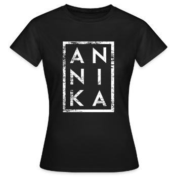 Annika Minimalismus - Frauen T-Shirt - Schwarz - Vorne - AI Model Female 172 dark (172cm)