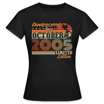 2005 Oktober Vintage - Oktober 2005 - Frauen T-Shirt - Schwarz - Vorne - AI Model Female 172 dark (172cm)