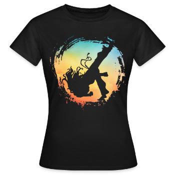 Capoeira - Frauen T-Shirt - Schwarz - Vorne - AI Model Female 172 dark (172cm)