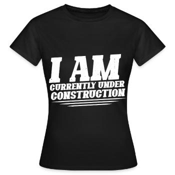 Je suis actuellement en construction 14 - T-shirt Femme - noir - Devant - AI Model Female 172 dark (172cm)