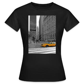 NYC Yellow Cabs Trinity Place - Women's T-Shirt - black - Front - AI Model Female 172 dark (172cm)
