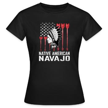Navajo Tribe Native American Indian Indianer - Frauen T-Shirt - Schwarz - Vorne - AI Model Female 172 dark (172cm)