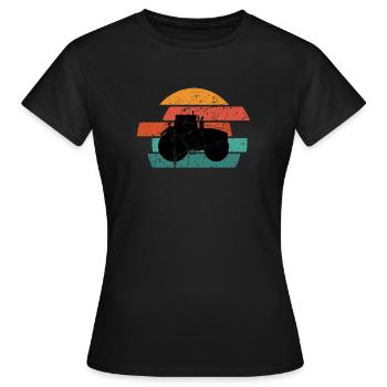 Tractor Farmer Trecker Farm Farm Farm Farm Yard - Women's T-Shirt - black - Front - AI Model Female 172 dark (172cm)