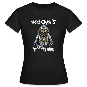 Owl - Women's T-Shirt - black - Front - AI Model Female 172 dark (172cm)