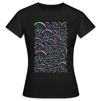 FLY high - Frauen T-Shirt - Schwarz - Vorne - AI Model Female 172 dark (172cm)