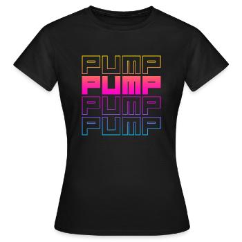 PUMPE x4 - Frauen T-Shirt - Schwarz - Vorne - AI Model Female 172 dark (172cm)
