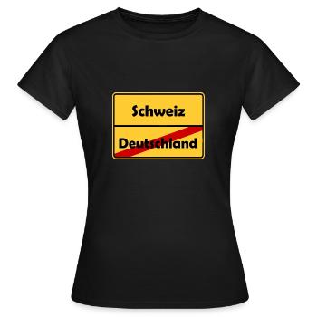 Schweiz Auswandern! Im Ortsschild Desing! - Frauen T-Shirt - Schwarz - Vorne - AI Model Female 172 dark (172cm)