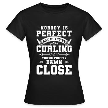 Patinoire sportive Stocksport Victory - T-shirt Femme - noir - Devant - AI Model Female 172 dark (172cm)