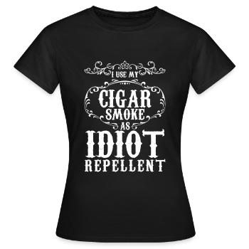 Raucher Lounge Whiskey - Frauen T-Shirt - Schwarz - Vorne - AI Model Female 172 dark (172cm)