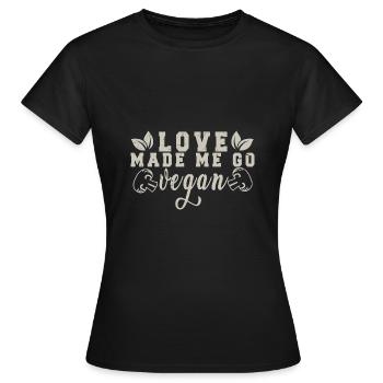 Vegan Fleischlos Tierlieb & Veganer - Frauen T-Shirt - Schwarz - Vorne - AI Model Female 172 dark (172cm)
