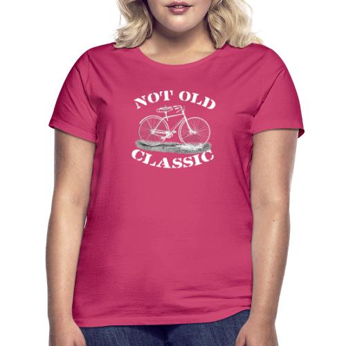 Ei vanha vaan klassinen - Naisten t-paita