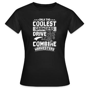 Combine Harvester Grandpa - Women's T-Shirt - black - Front - AI Model Female 172 dark (172cm)