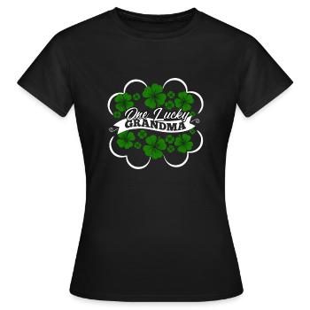 One Lucky Grandma - Frauen T-Shirt - Schwarz - Vorne - AI Model Female 172 dark (172cm)