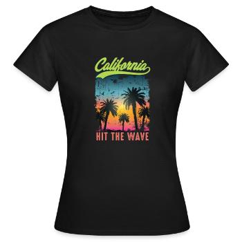 California Surfing Surfer Lifestyle Vintage Retro - Frauen T-Shirt - Schwarz - Vorne - AI Model Female 172 dark (172cm)