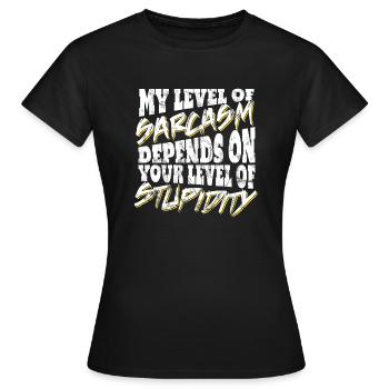 sarcasme - T-shirt Femme - noir - Devant - AI Model Female 172 dark (172cm)