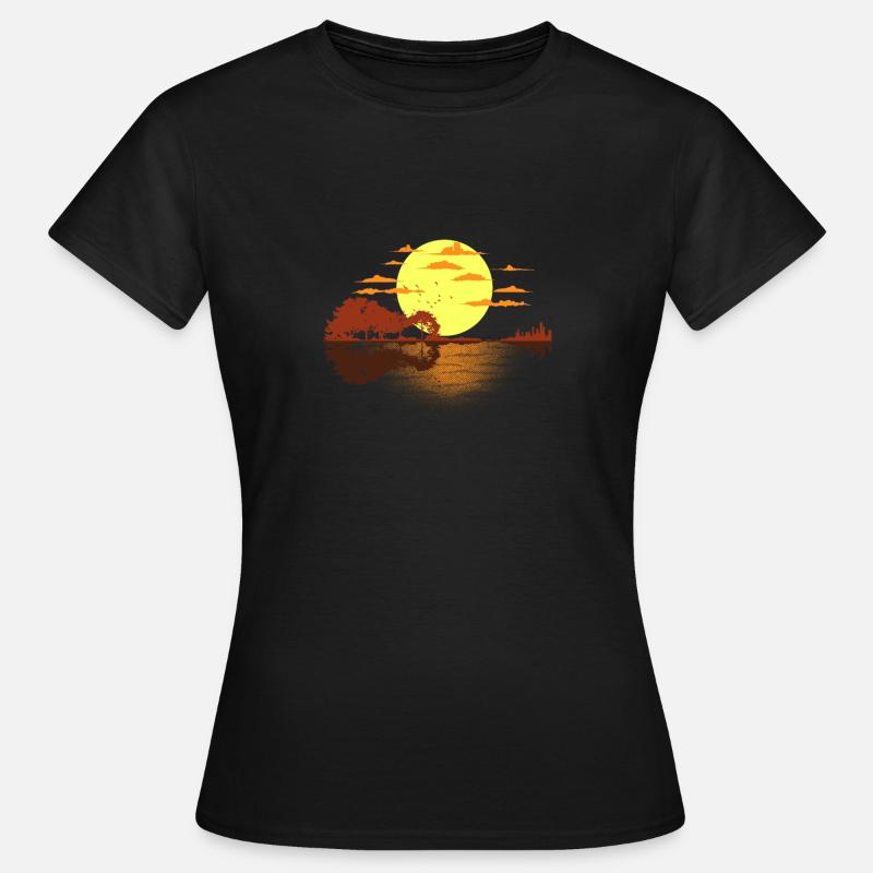 Sunset guitar reddish electric guitar gift - Women's T-Shirt - black