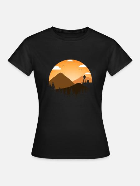 Forêt de montagnes au lever du soleil - T-shirt Femme - noir