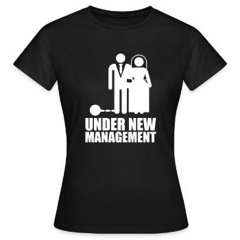 Just Married print, cadeau de bâillon pour jeunes mariés - T-shirt Femme - noir - Devant - AI Model Female 172 dark (172cm)