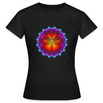 Dragonfly Mandala Relaxation Color - Frauen T-Shirt - Schwarz - Vorne - AI Model Female 172 dark (172cm)