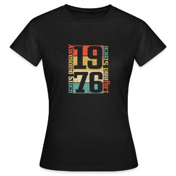 Awesome since 1976, Legend since 1976 - Frauen T-Shirt - Schwarz - Vorne - AI Model Female 172 dark (172cm)