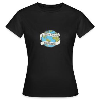 DESTROY THE PATRIARCHY NOT THE PLANET - Women's T-Shirt - black - Front - AI Model Female 172 dark (172cm)