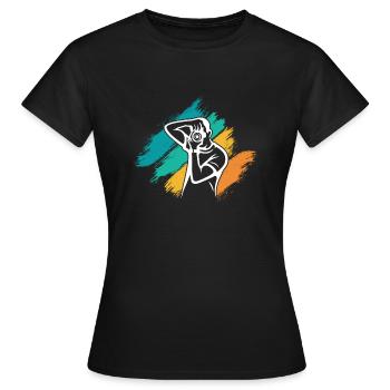 Photograph - Frauen T-Shirt - Schwarz - Vorne - AI Model Female 172 dark (172cm)